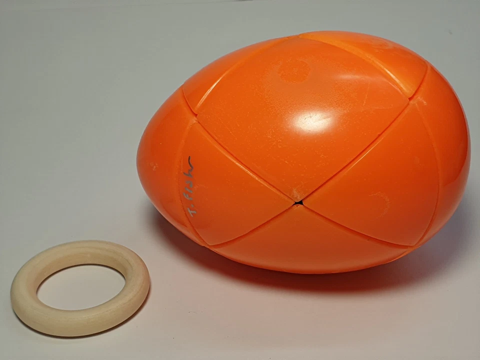 REJECT - Orange "Golden" Egg Puzzle (Custom made & signed by Tony Fisher) - Image 2 of 4