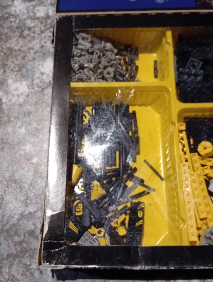 LEGO Technic 8425 Black Hawk / Sky Stormer, foto 3 di 5