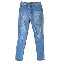 Fashion Nova Women’s Distressed Light Wash Skinny Jeans Size 7 Made In USA