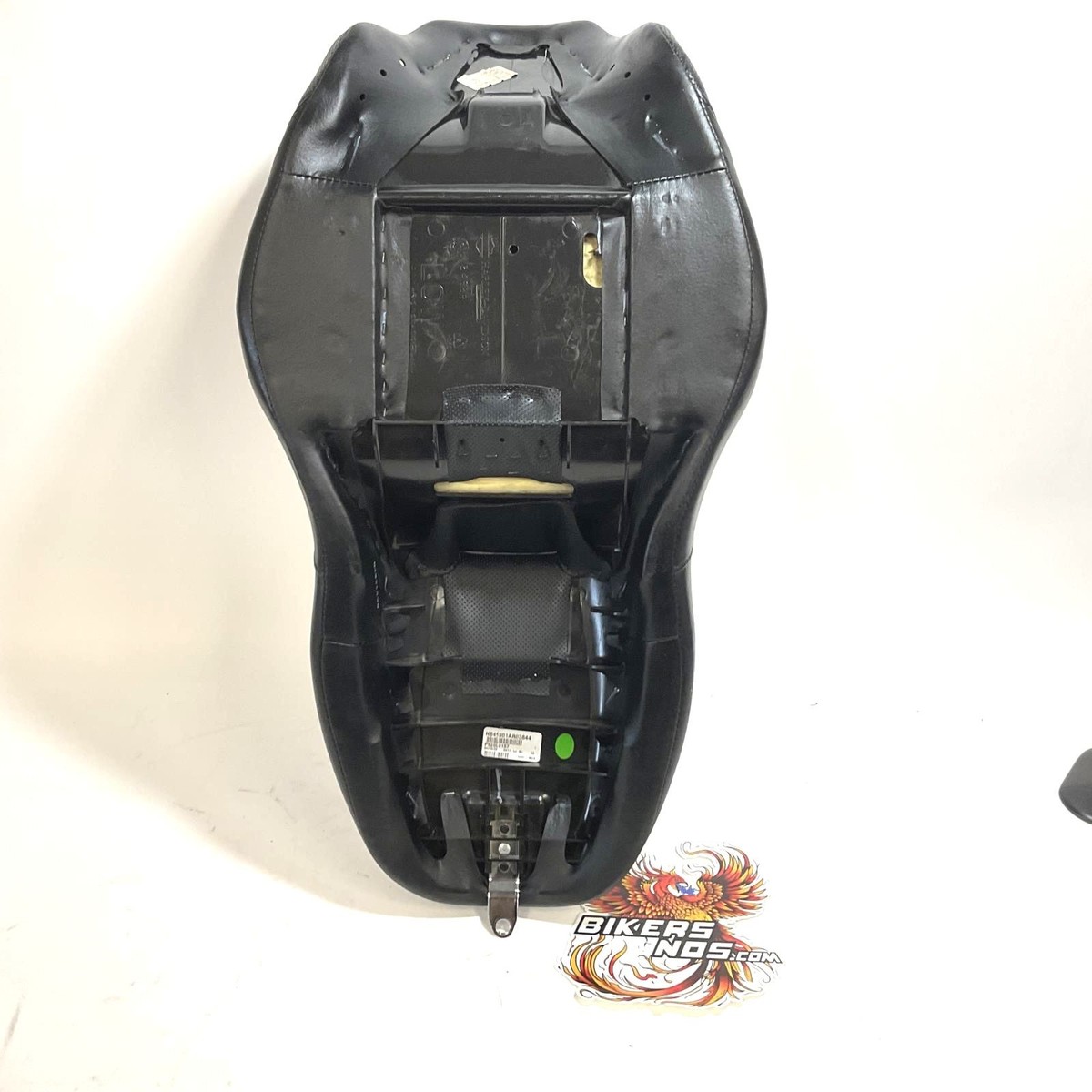 Nice Genuine Harley 2009-2023 Freewheeler & Touring Seat