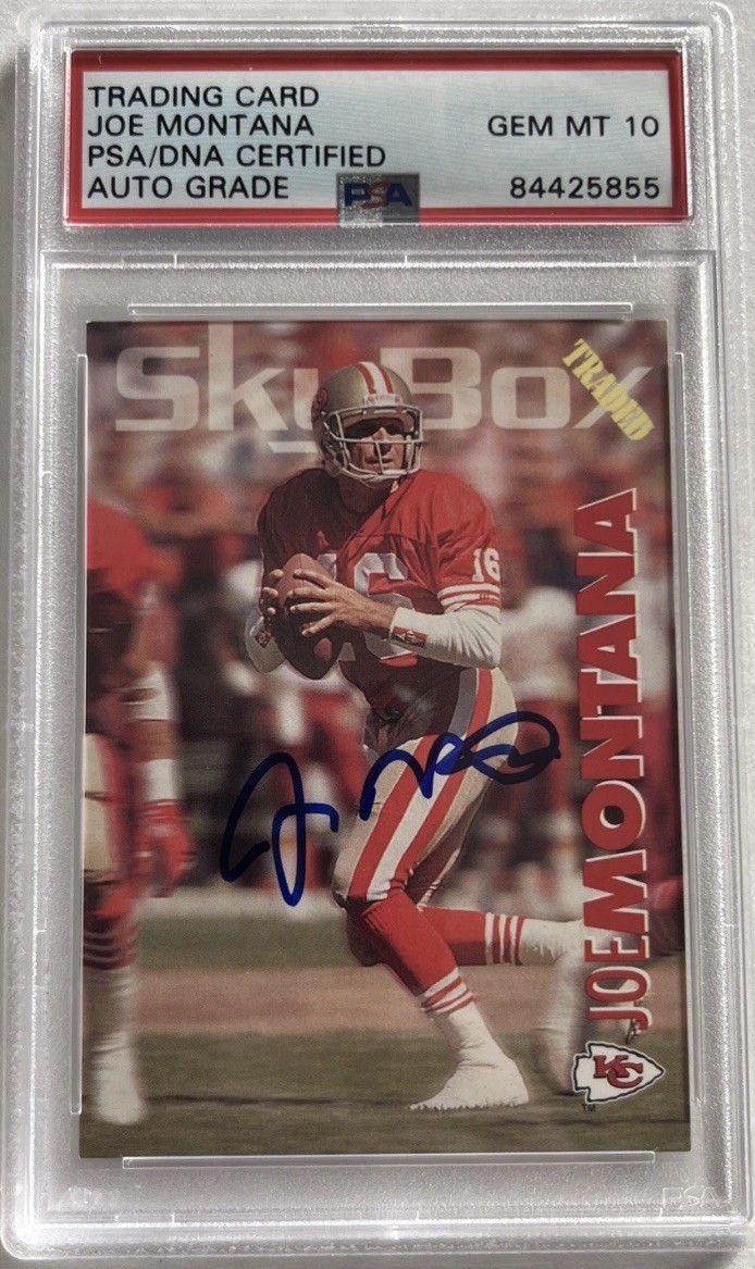 Joe Montana 1993 Skybox Autographed Card #139- PSA/DNA Gem MT 10