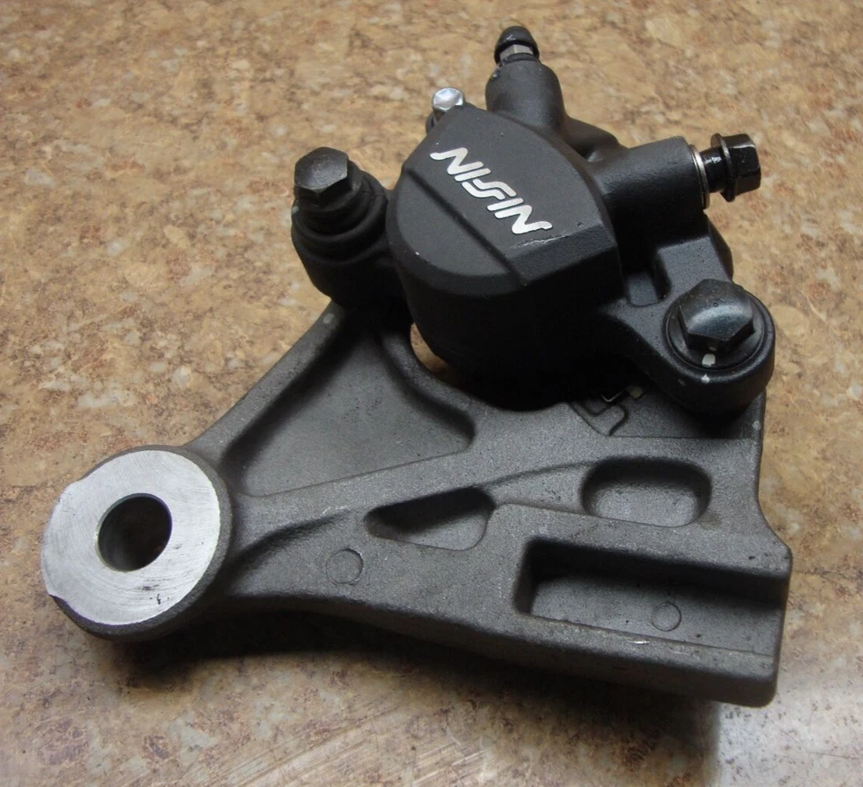 Soporte de pinza de freno de disco trasero Honda CBR500R 2014 CBR500 R CBR 500 500R Foto 4 de 4