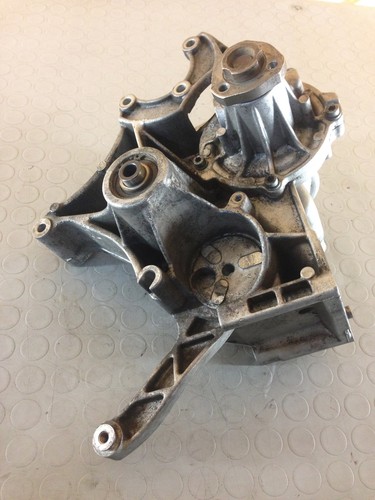 AUDI A4 SW 1.9 66KW Halterung Kompressor Klima Klimaanlage 028260885A