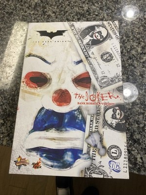 Hot Toys MMS 79 Batman The Dark Knight The Joker (Bank Robber Version 1.0) NEW