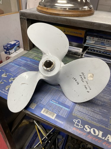 Michigan Wheel SM 944 Propeller  - Foto 1 di 3