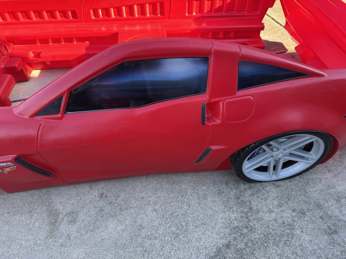 Step2 Corvette Toddler to Twin Bed Frame Red with LED Light Model