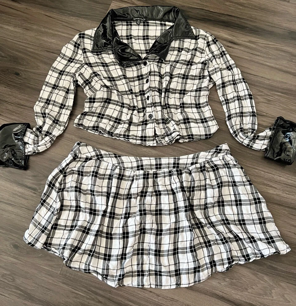 Black and white top plaid skirt clueless