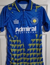 Leeds Utd Original Hand Signed Gordon Strachan, Garry Mcalister shirt
