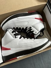 Size 7 GS- Jordan 2 Retro Mid Chicago