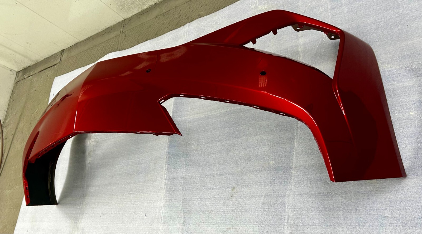 2017 ACURA NSX REAR BUMPER COVER OEM  RED COLOR