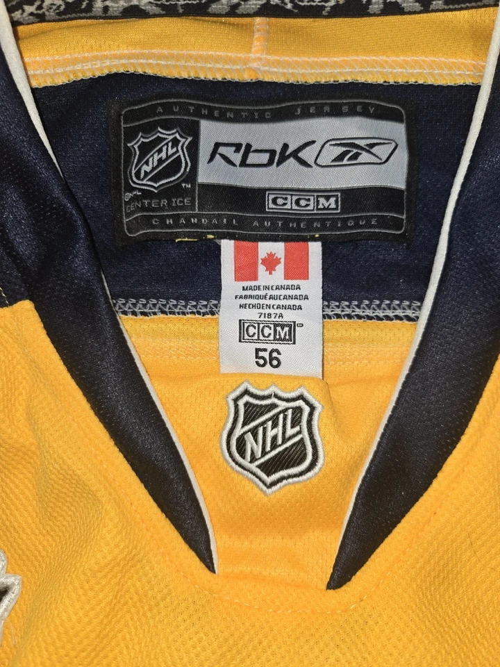 Camiseta deportiva Reebok NHL CCM Nashville Predators #9 Forsberg talla 56 con Stanley 2011 Foto 3 de 4