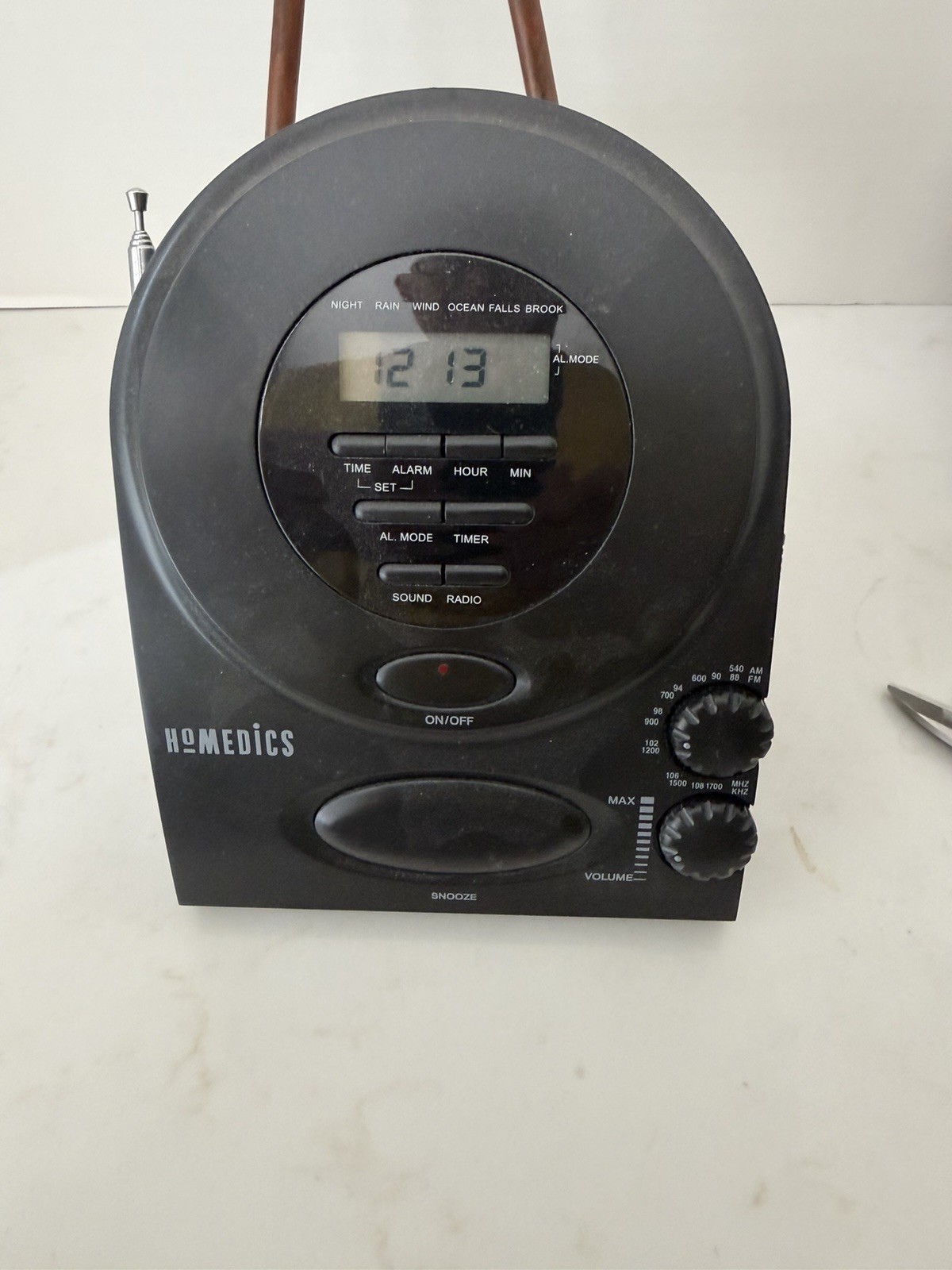 Homedics SS-400B Alarm Clock AM/FM Radio Sound Machine Spa Therapy Timer Snooze