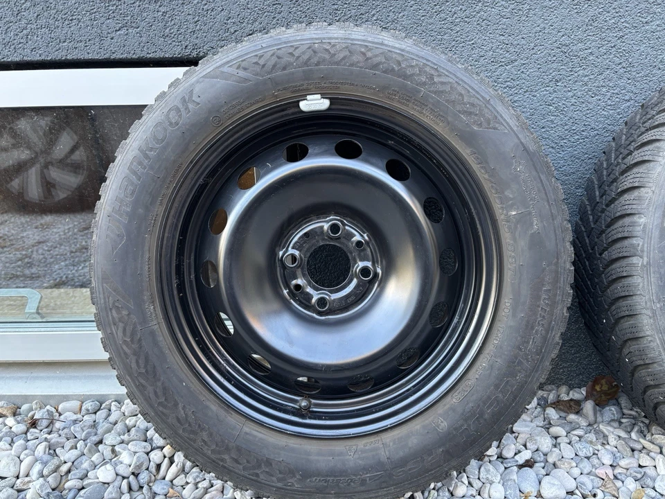Winterkompletträder für Fiat 500e Hankook 185/65 R15 + Stahlfelgen + Radkappen - Bild 4 von 4