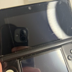 Nintendo 3DS Handheld Video Game Console Black (USA) W Charger US Model