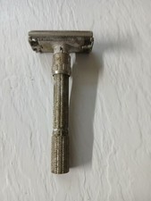 Vintage 1962 Gillette Adjustable Double Edge Safety Razor With Dial