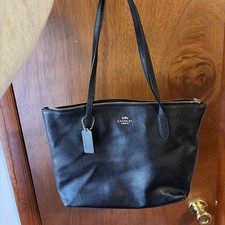 NEW Authentic COACH Crossgrain Leather Gallery Top Zip Carry All Tote Black/Gold