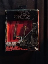 Kylo Ren's Command Shuttle White Star Wars the Black Series Titanium 03 2015