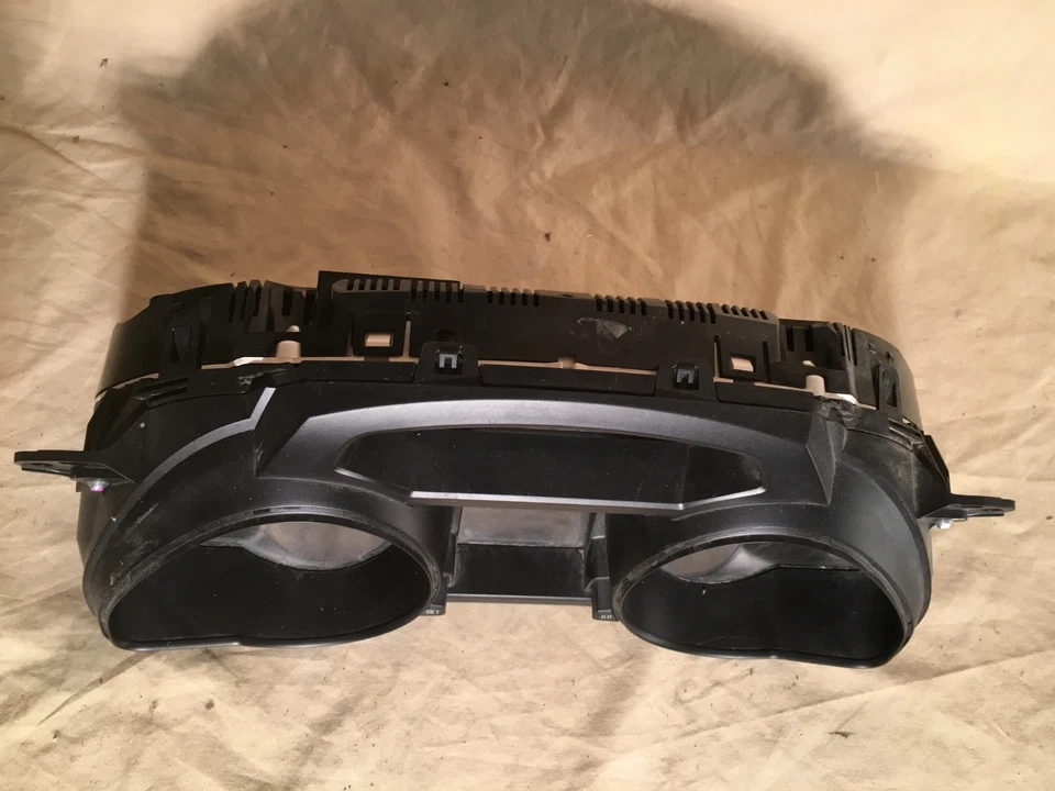 08-12 Audi A5 A5 Quattro Convertible Velocímetro Instrumento Cuadro Fabricante Original Foto 2 de 4