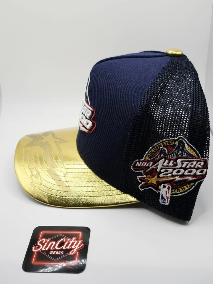 Chapéu Mitchell & Ness 2000 NBA AllStar Game couro dourado caminhoneiro com alça quadro A - Imagem 2 de 4