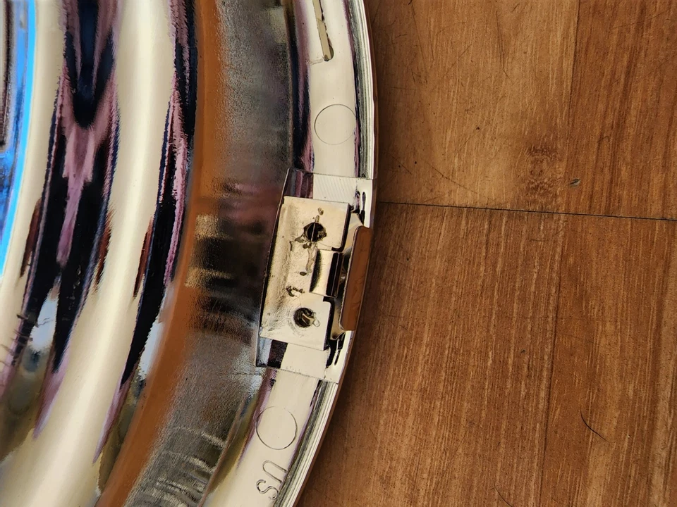 Cubierta de rueda cromada única (1) Jeep Cherokee Comanche Wrangler 1984-2002 rueda de 15" Foto 4 de 4