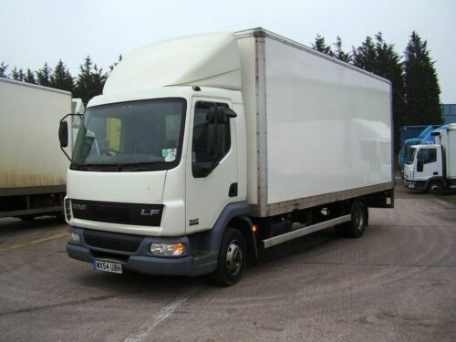 3X Tappetini In Eco Pelle Neri + Copertura Motore Per Volvo FH 2021