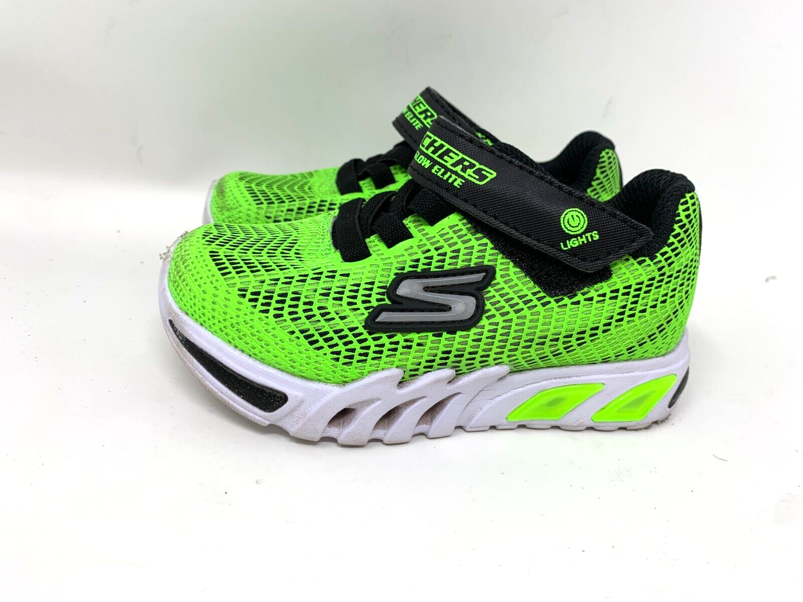skechers-flex-glow-elite-vorlo-youth-9-light-up-shoe-neon-green-boy