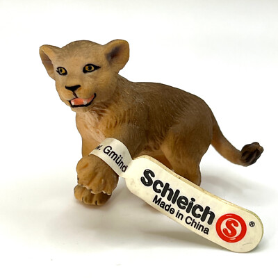 Schleich 14330 Sitting Lion Cub retired
