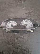 Vendo tachimetro originale per Toyota Yaris TS