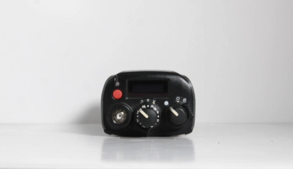 Harris XP-100F Unity XG-100 Full Spectrum Radio w/ Battery - Untested - Image 3 of 4