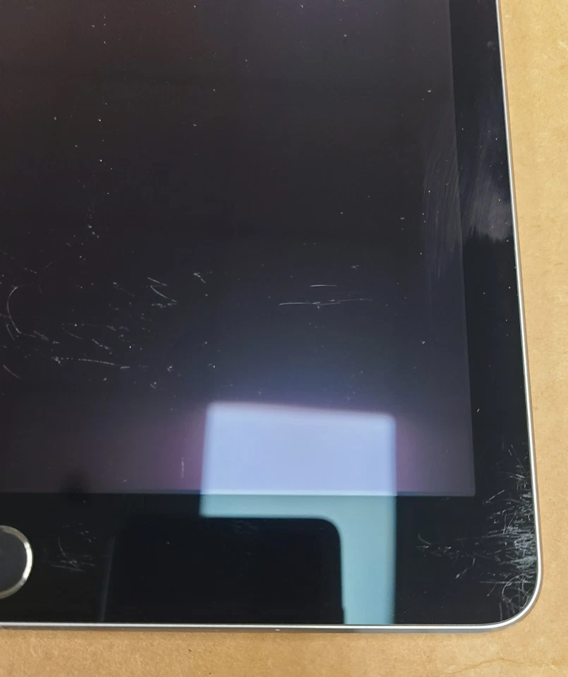 Lote de 5 Apple iPad 3 A1416 32GB Wi-Fi 9.7" + 5 Adaptadores de Alimentación y Cables Foto 3 de 4