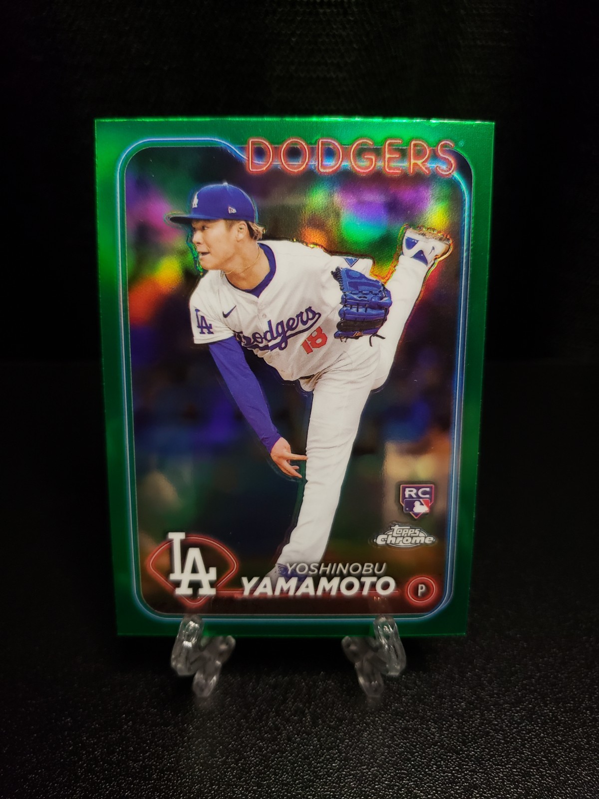 Yoshinobu Yamamoto 2024 Topps Chrome #18 Green Refractor /99 Yoshinobu Yamamoto 2024 Topps Chrome #18 Green Refractor /99