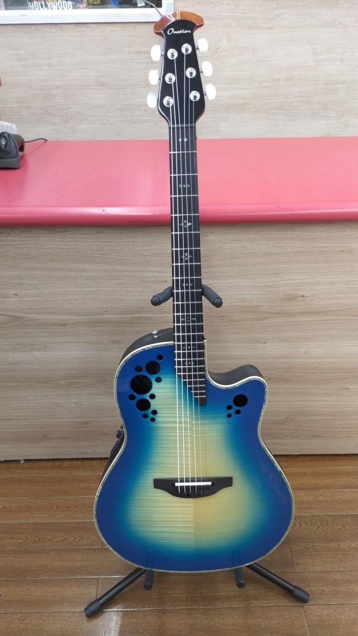 OVATION ELITE PLUS C2078AXP Acoustic-Electric Guitar (no260528)
