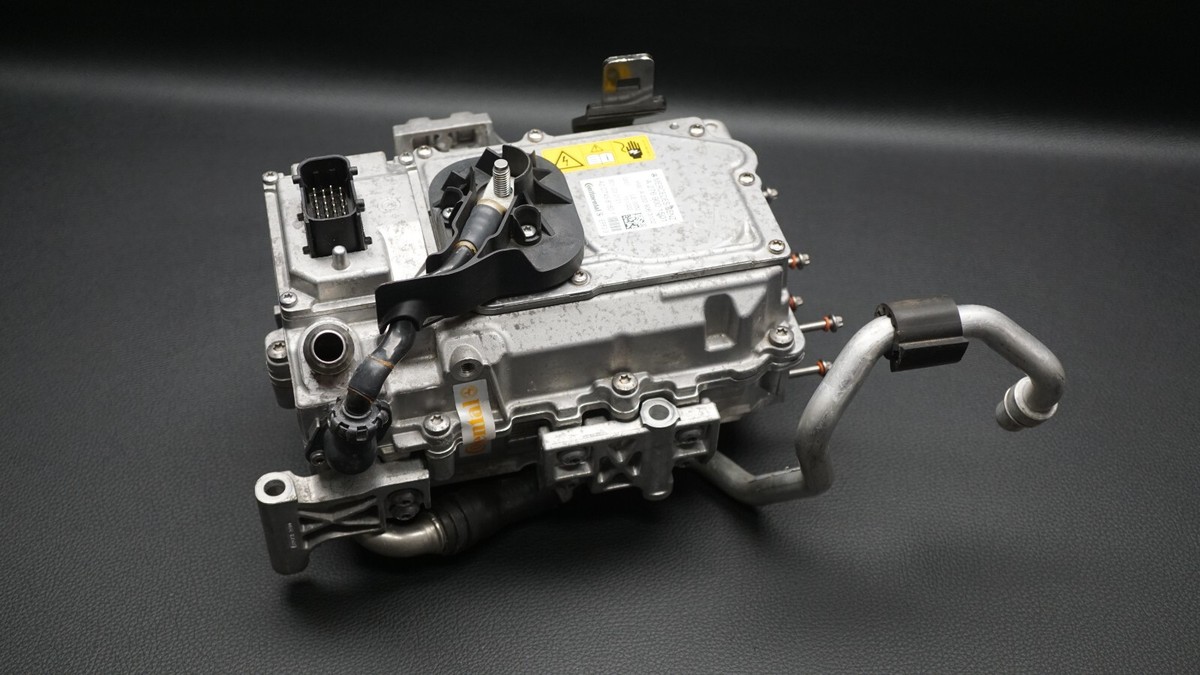 GENUINE MERCEDES BENZ S W222 HYBRID BATTERY CONTROL UNIT MODULE 