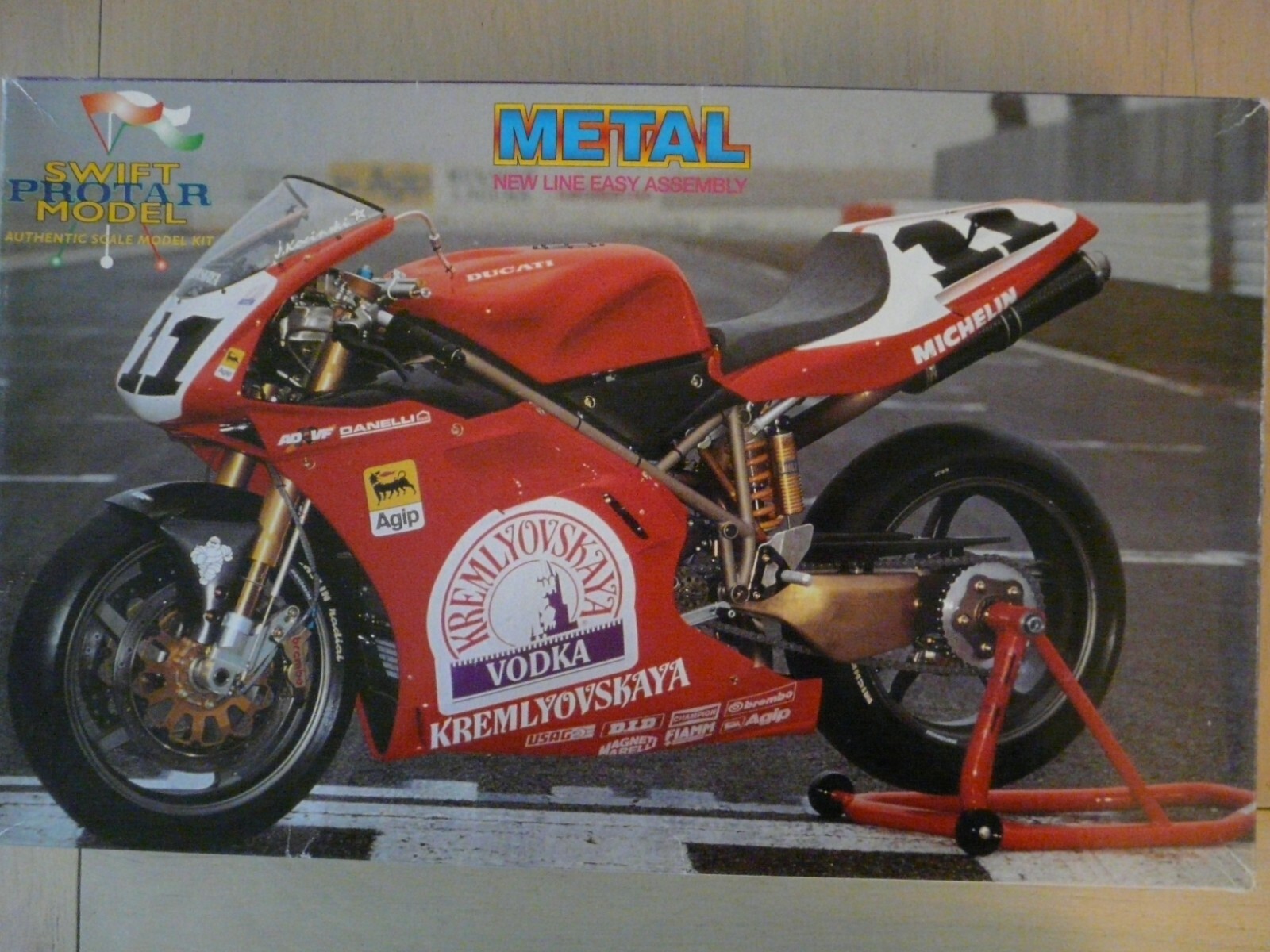 Maquette Moto Ducati 916 Protar 1/9 Haute Précision Team Corse