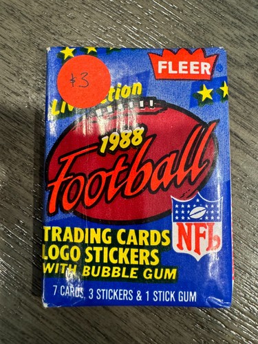 1988 FLEER FOOTBALL Live Action Wax Pack (1 Sealed Pack)