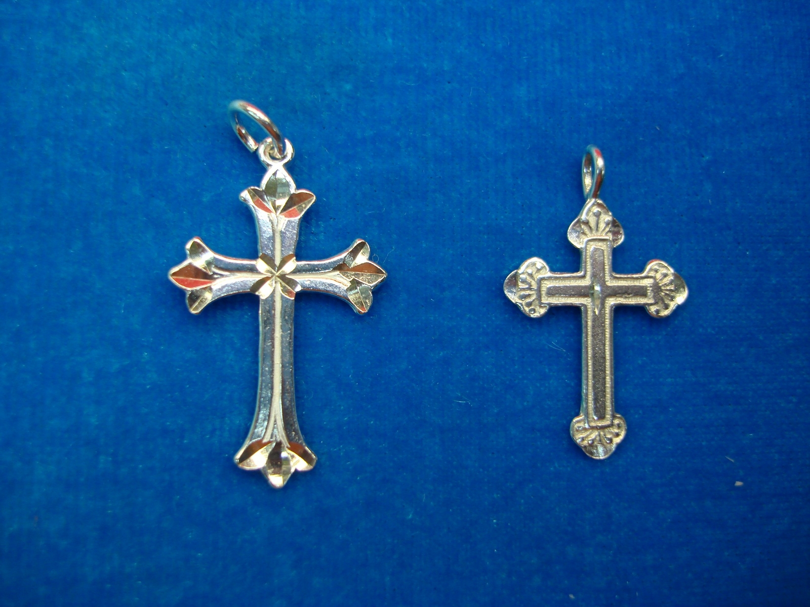 SOLID STERLING SILVER LIGHTWEIGHT CROSS PENDANTS … - image 1