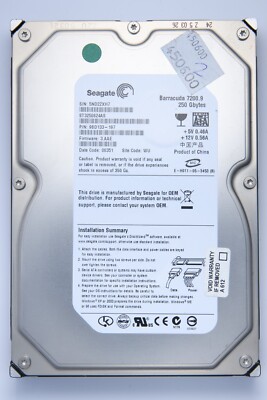 Seagate Barracuda 250GB SATA Desktop Festplatte Model ST3250824AS P/N 9BD133-197