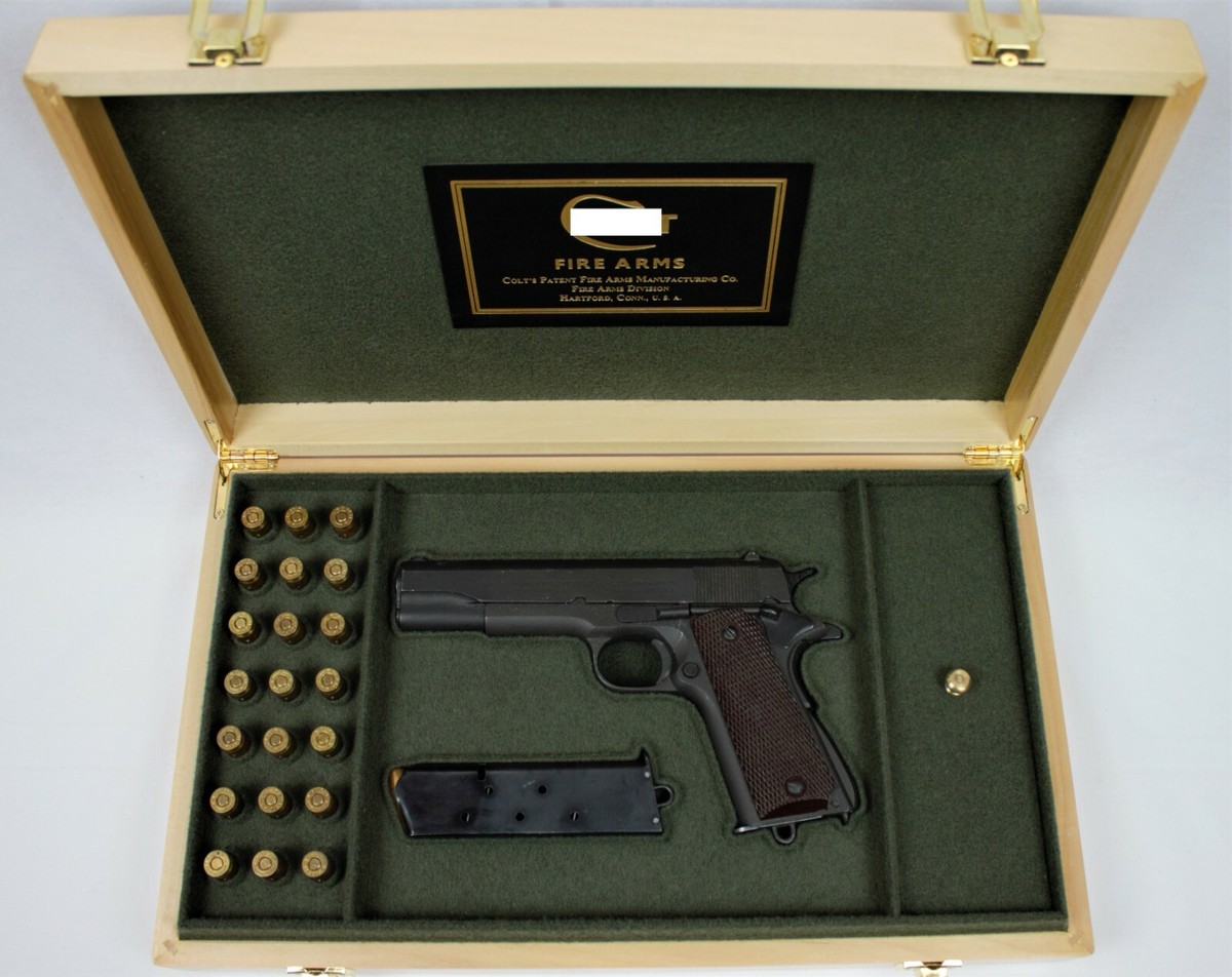 PISTOL GUN PRESENTATION CUSTOM DISPLAY CASE BOX for COLT m1911 A1