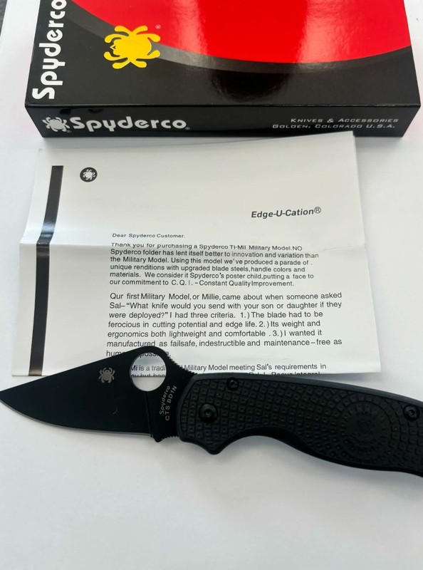 Spyderco C36GPBK Black G10 