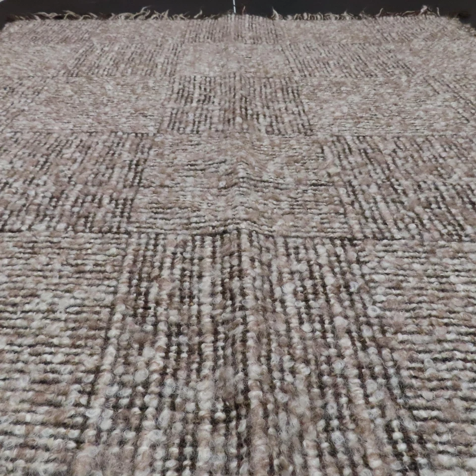 Manta con flecos de lana pura tejida a mano Avoca Handweavers hecha en Irlanda Foto 2 de 4