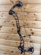 PSE Evo NXT 33 Evolve Cam 60-70lb RH Black Riser First Lite Fusion Limbs