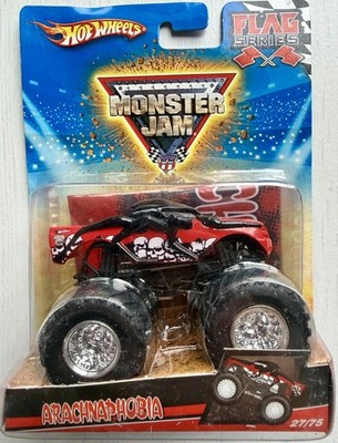Monster Jam Arachnaphobia 1:64 Rare Sealed Spider Truck + Flag 2009 Hot Wheels