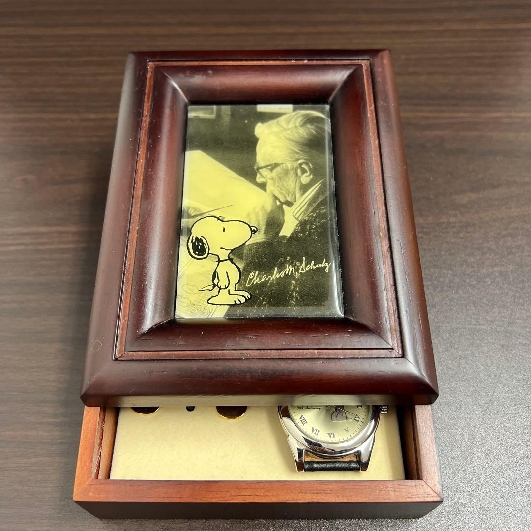 Fossil Snoopy 50th Anniversary Watch Frame Limited Rare Quartz