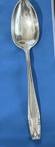 Wallace Stradivari Sterling Silver Serving Spoon 8.375" – No Monogram – 1937 Pat