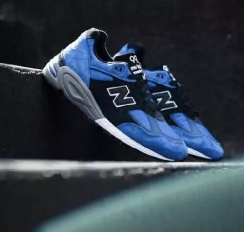 New Balance 990v2 Made in USA Mens Size 8 or 9 Fishing Blue M990PL2 Black