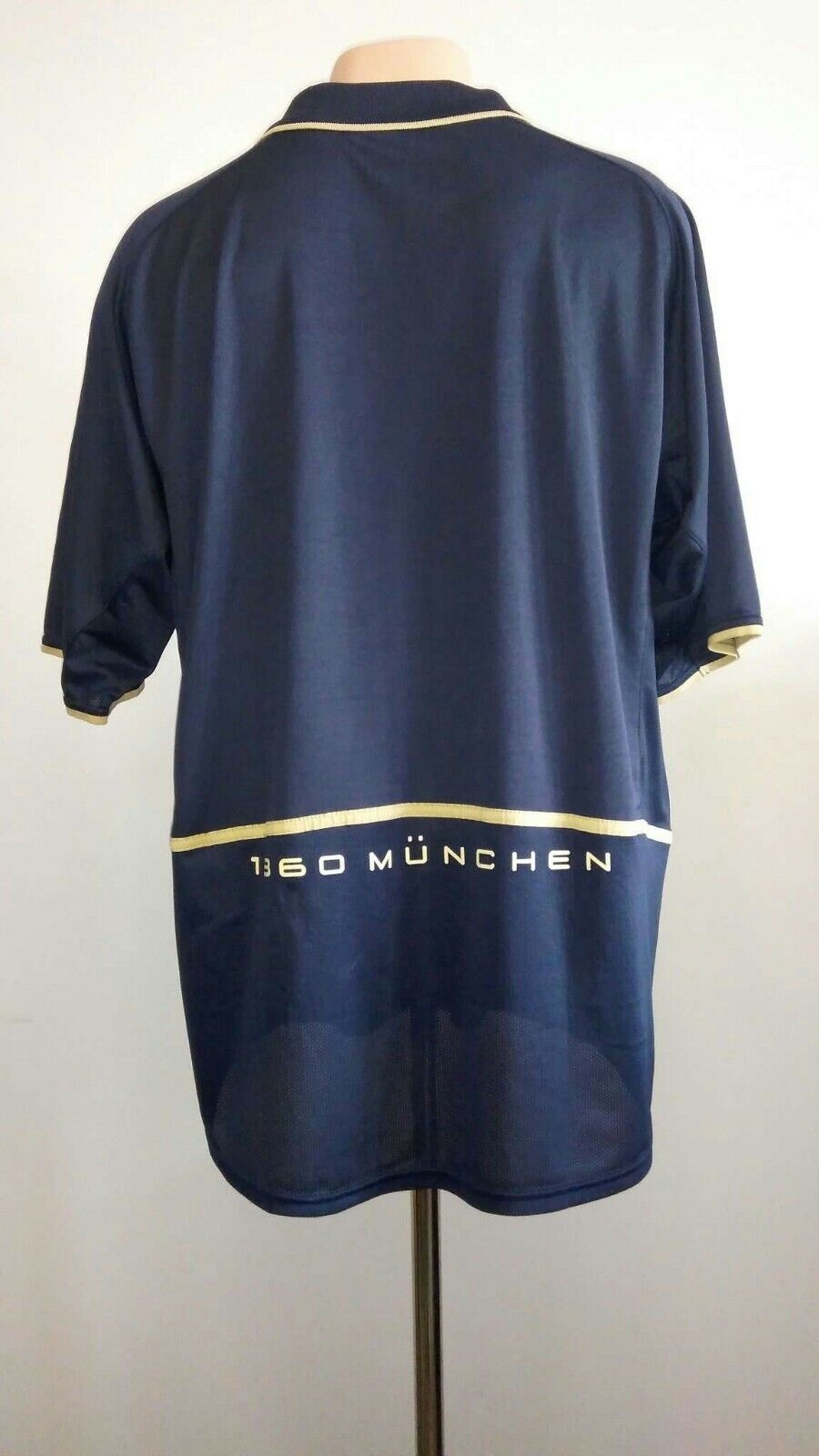 Vintage Nike TSV 1860 MUNICH 2005-2006 Away Soccer Jersey Shirt Germany  SIZE: XL