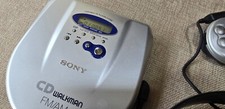 Nice Sony D-F525 Discman CD Player WALKMAN with FM/AM Remote