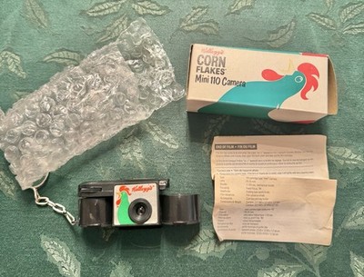 Vintage 1990 Kellogg s Corn Flakes Mini 110 Camera Keychain Complete In Box