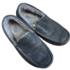 UGG Men's black leather slippers 11