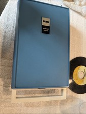 Rare Vintage RCA Phonograph Portable Record Player With Cover. Plays 45 33